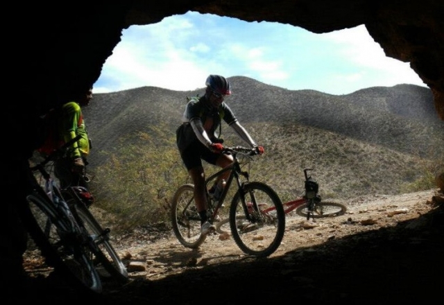 cuevas y bicis